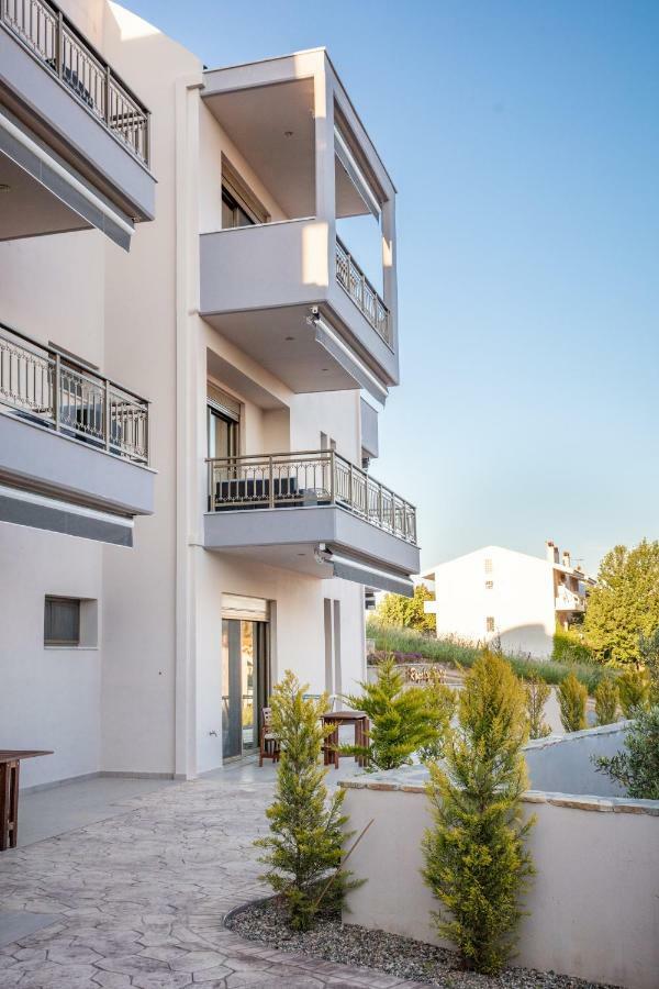 Royalty Suites Loft Nikiti  Extérieur photo