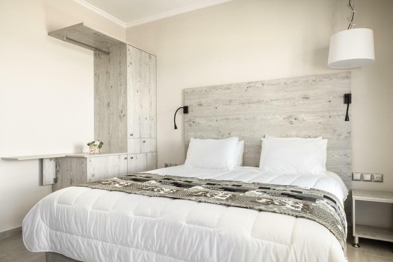 Royalty Suites Loft Nikiti  Extérieur photo