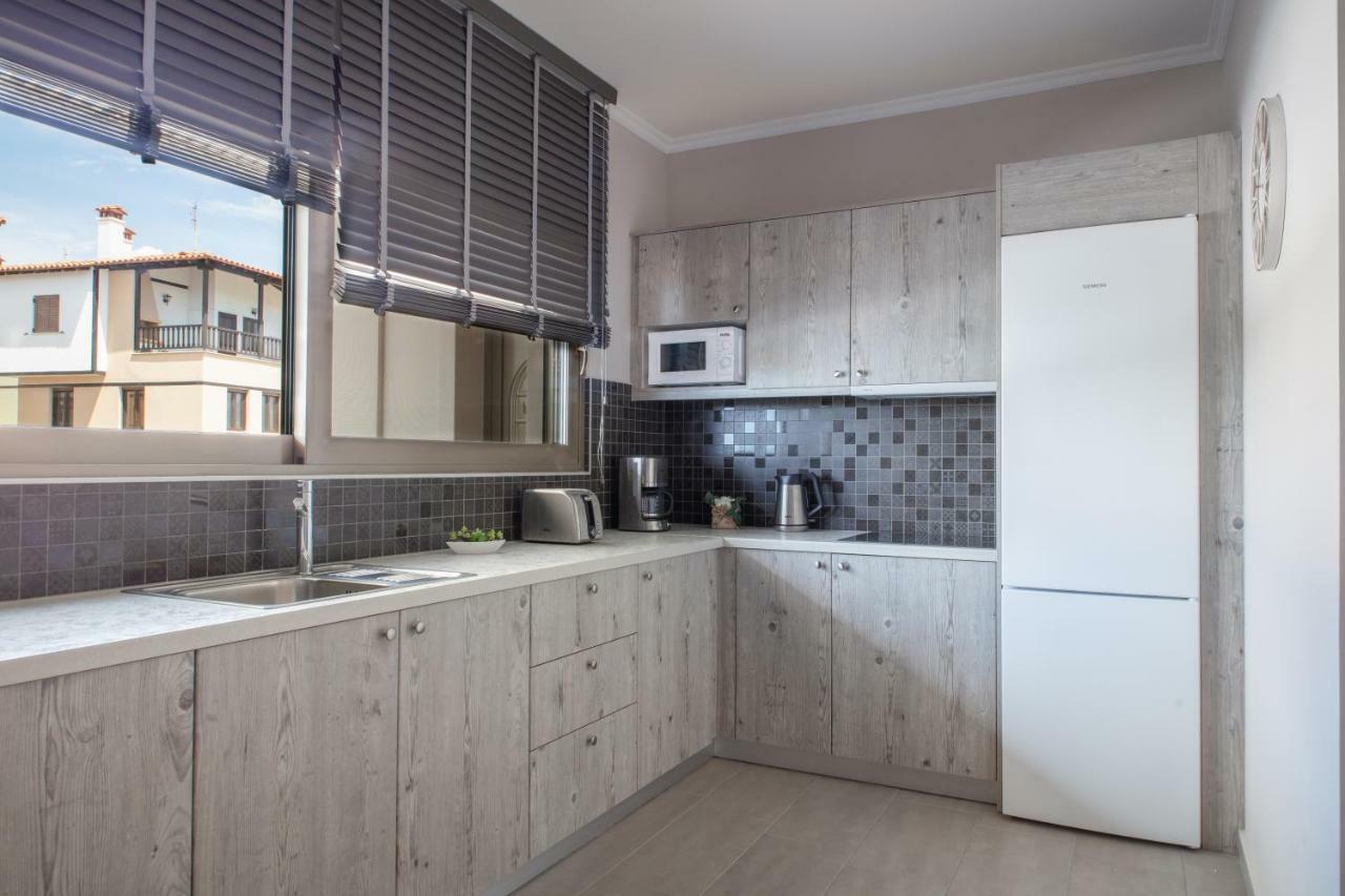 Royalty Suites Loft Nikiti  Extérieur photo