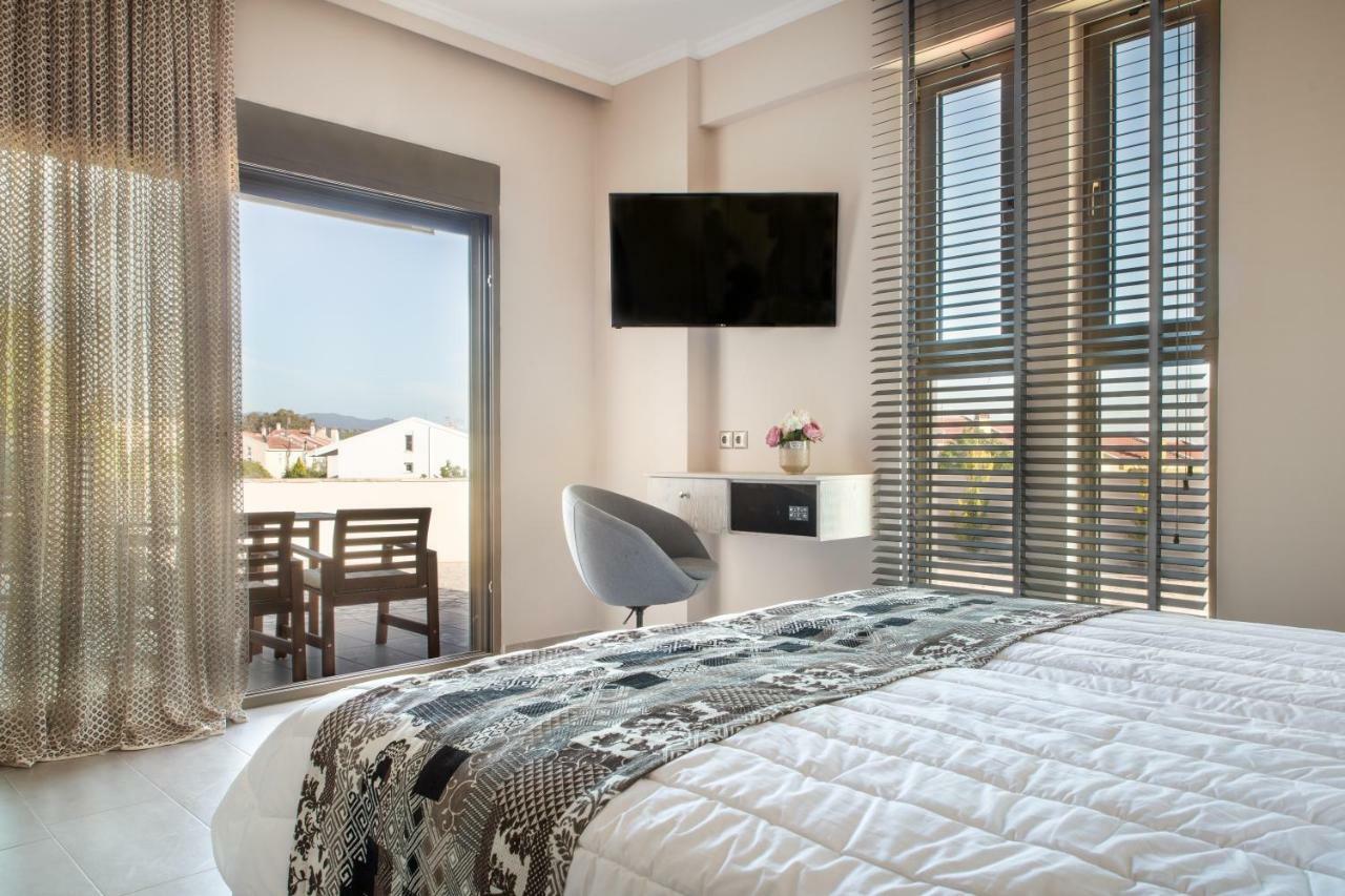 Royalty Suites Loft Nikiti  Extérieur photo